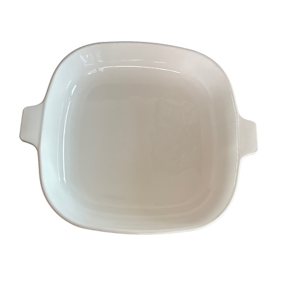 White and Blue Floral Corning Ware Baking Dish - Picture 4 of 7